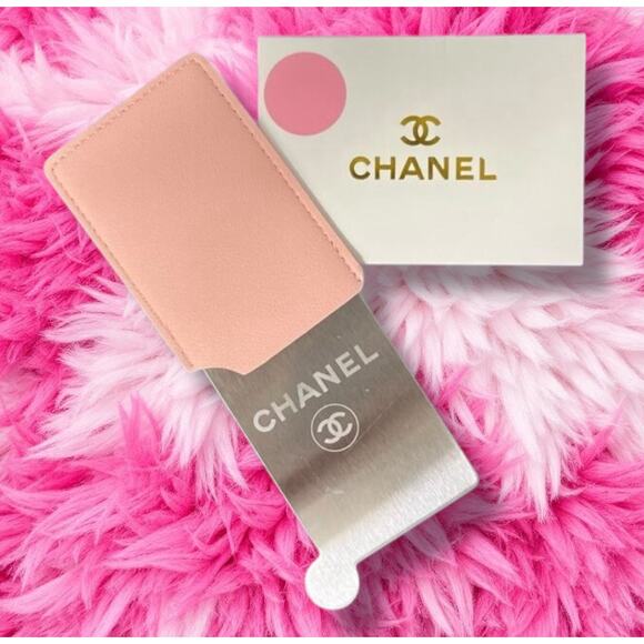 New With Box Light Pink Elegant Embossed Chanel Card Holder/Mirror - Picture 2 of 3